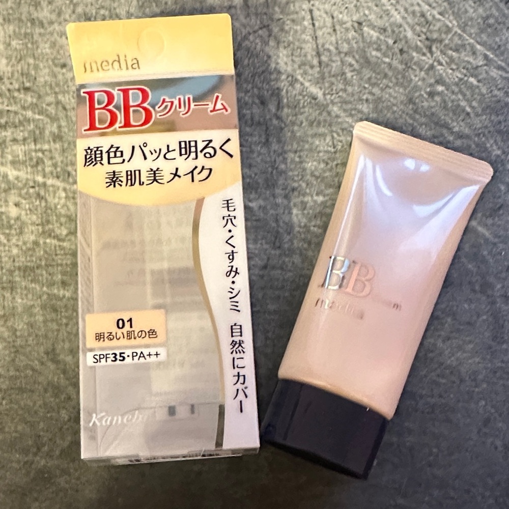 Kanebo Media BB Cream SPF35 PA++ 01